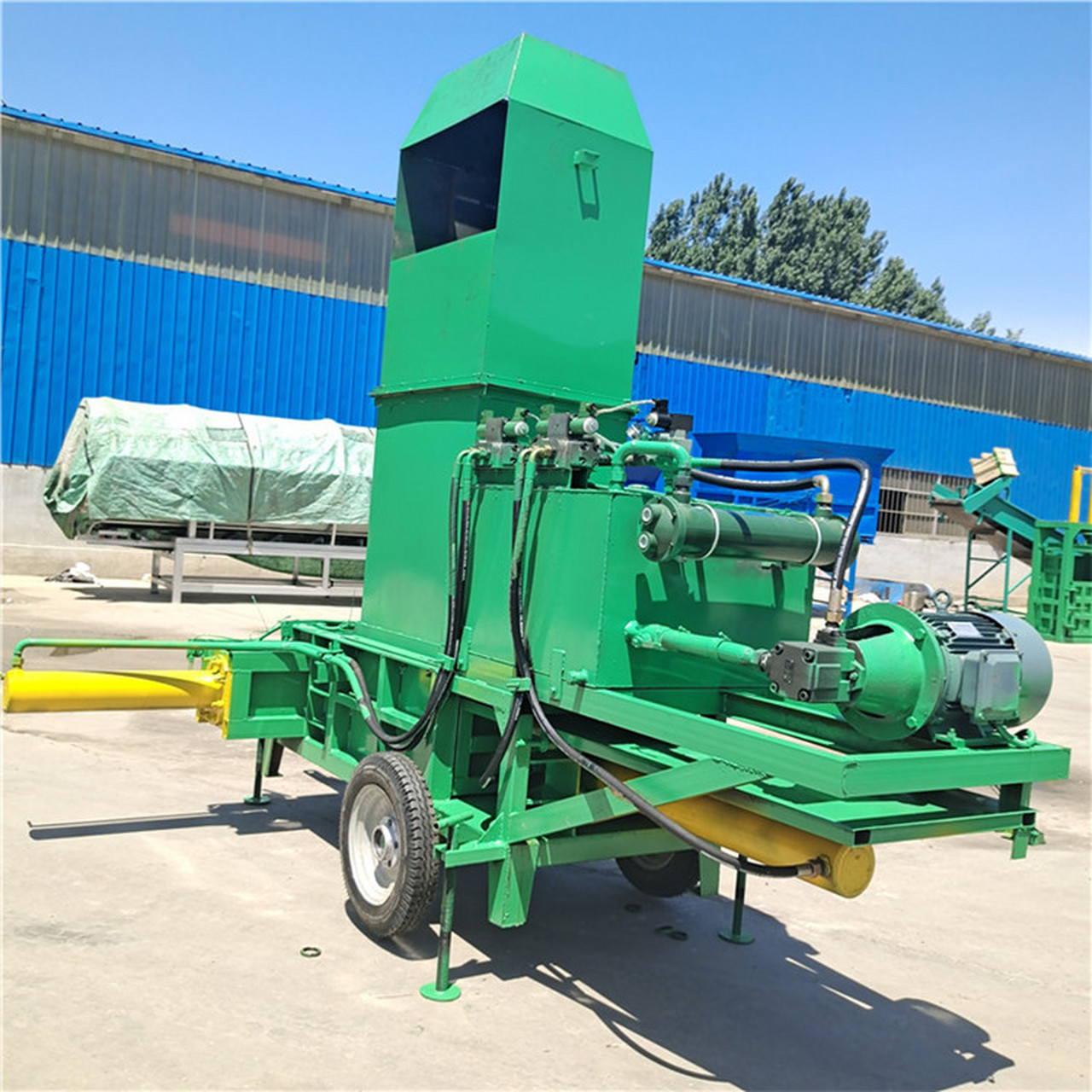 青储打包机#青贮饲草料打包机#青储液压打块机# 青贮压块机#图片介绍