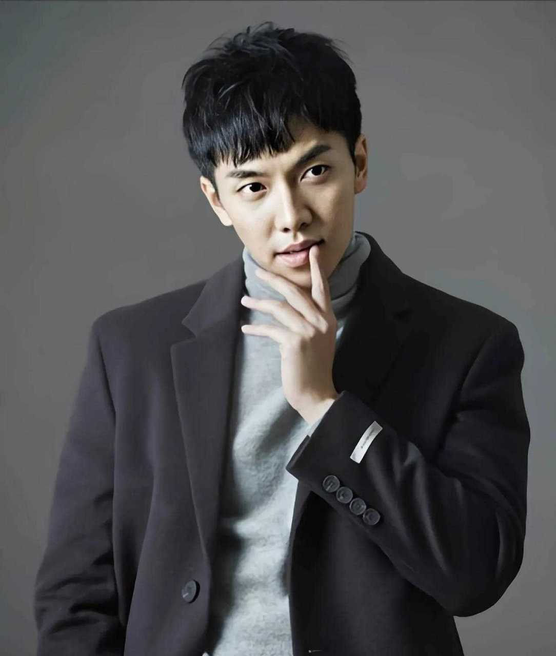 李胜基网站被关闭 12月2日,李胜基的网站已经打不开,并出现"网主页络