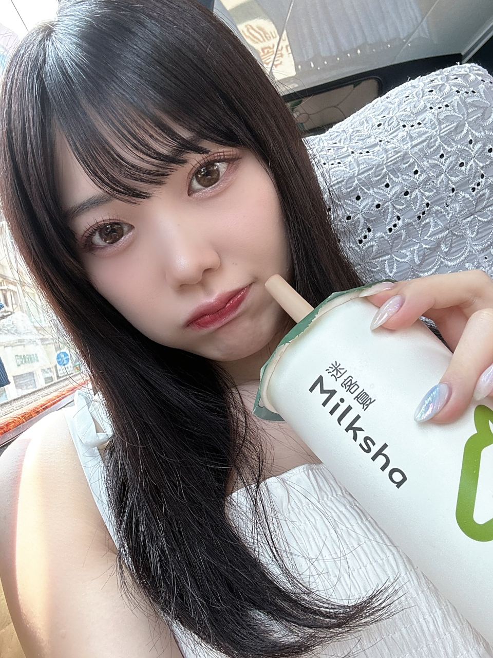 石川澪妹妹看来很喜欢喝这个