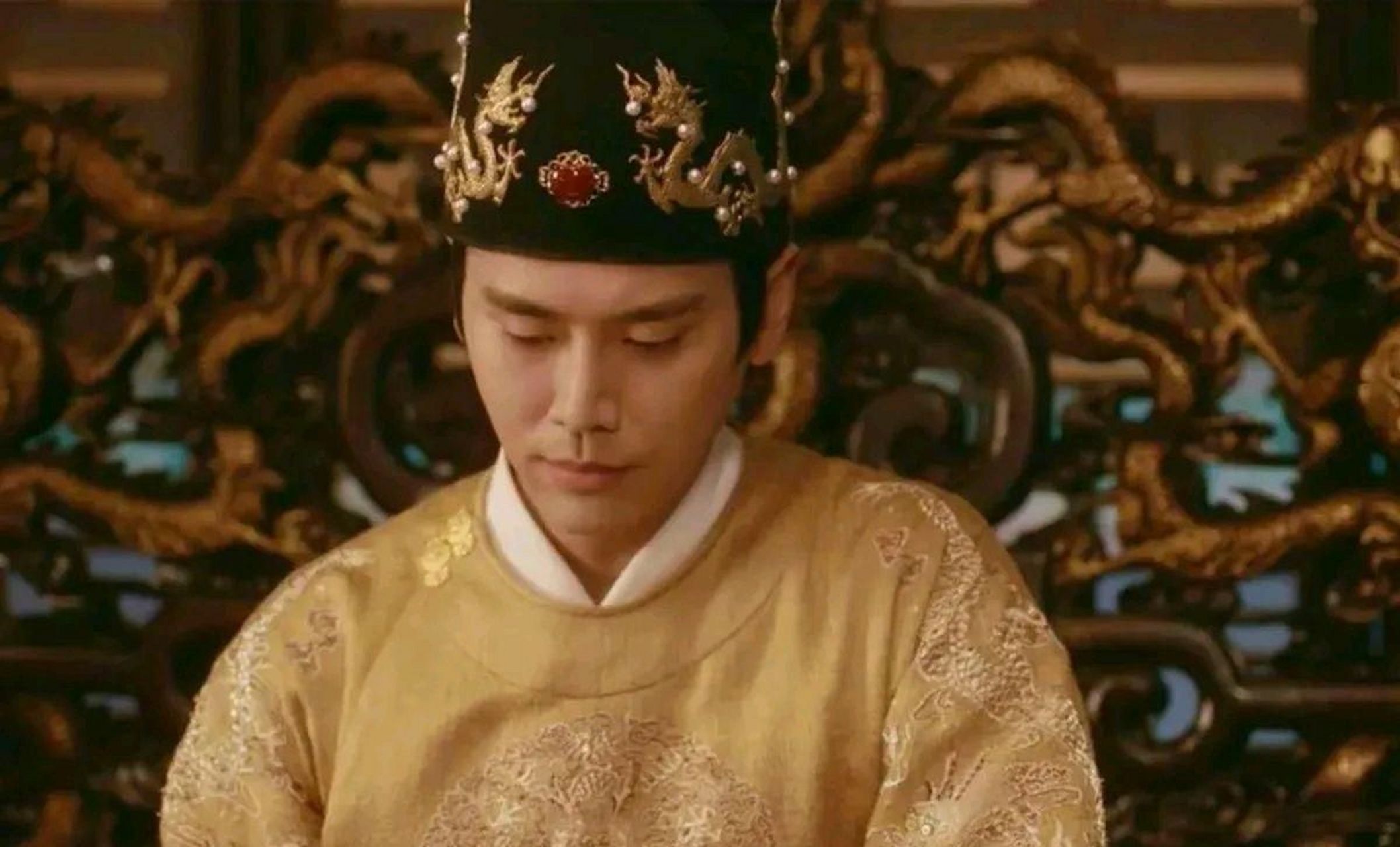 有一次张延龄醉酒后.