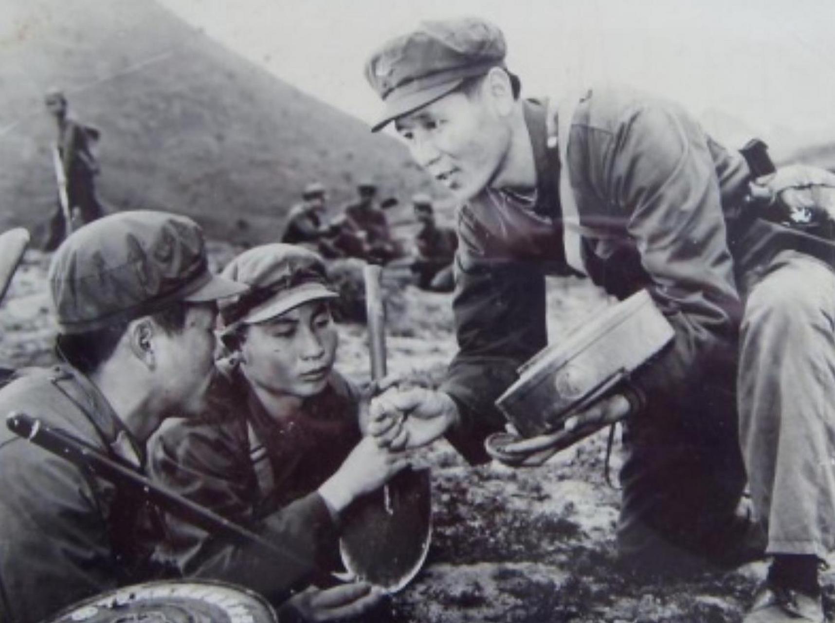 1952年2月,志愿军189师566团驻扎在开城前线195高地附近,执行防御任务