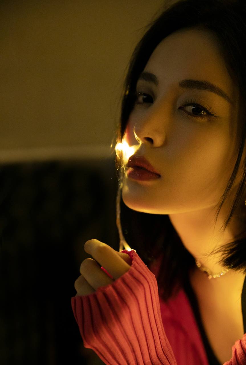 虎动新春#[抠鼻]