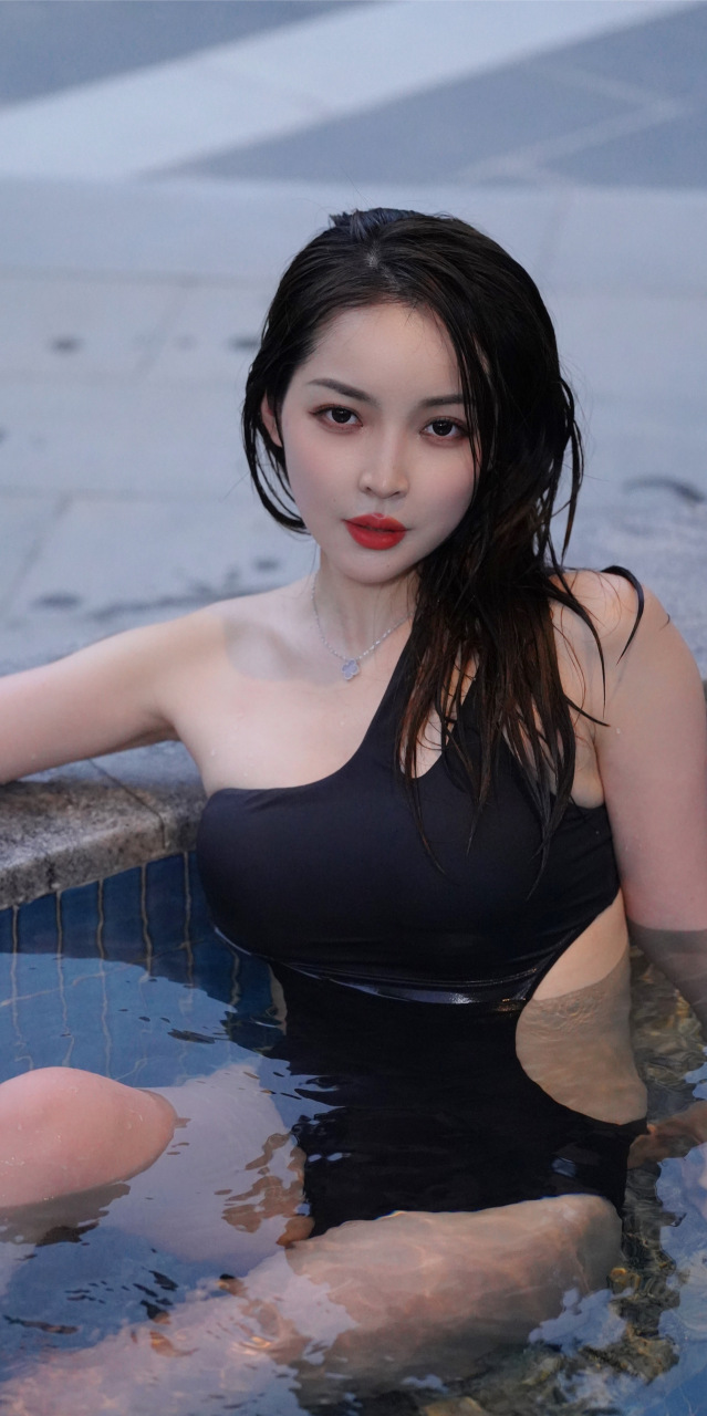 王钟瑶,中式台球美女裁判泳装照图集 #王钟瑶说女台球裁判要才大于貌