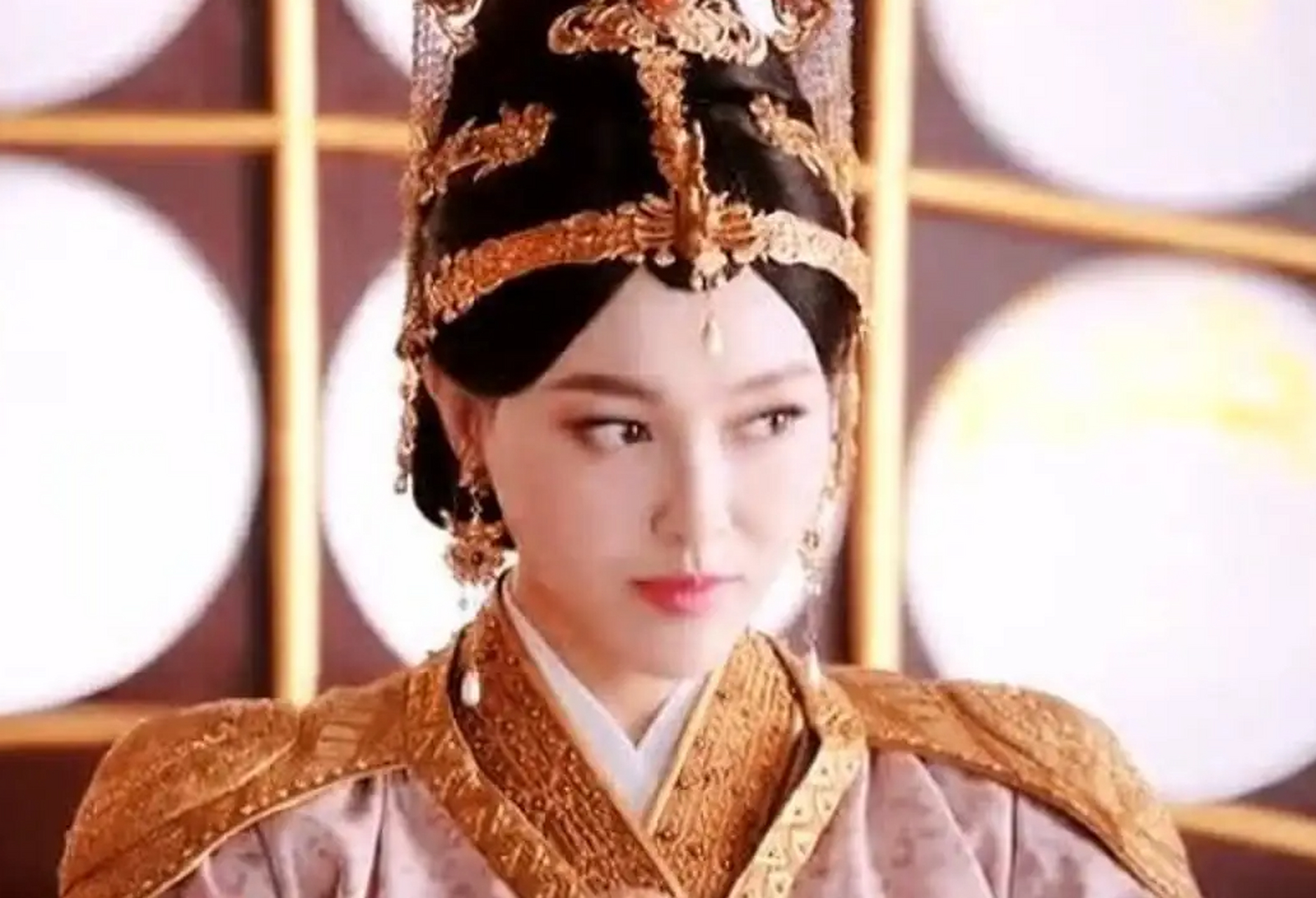 "  杨延昭是北宋的名将,本名