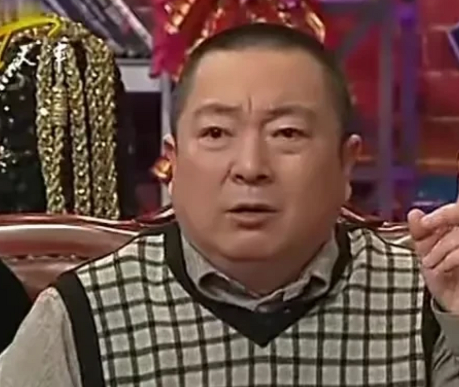 董浩对妻子张薇说:"你还年轻,一定要快速改嫁,要不然我做鬼也不会饶