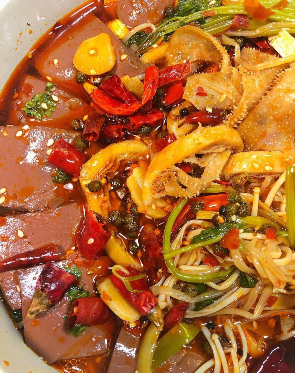 再发一遍75毛血旺是真的好吃7596食材: ①鸭血,牛百叶(毛肚)