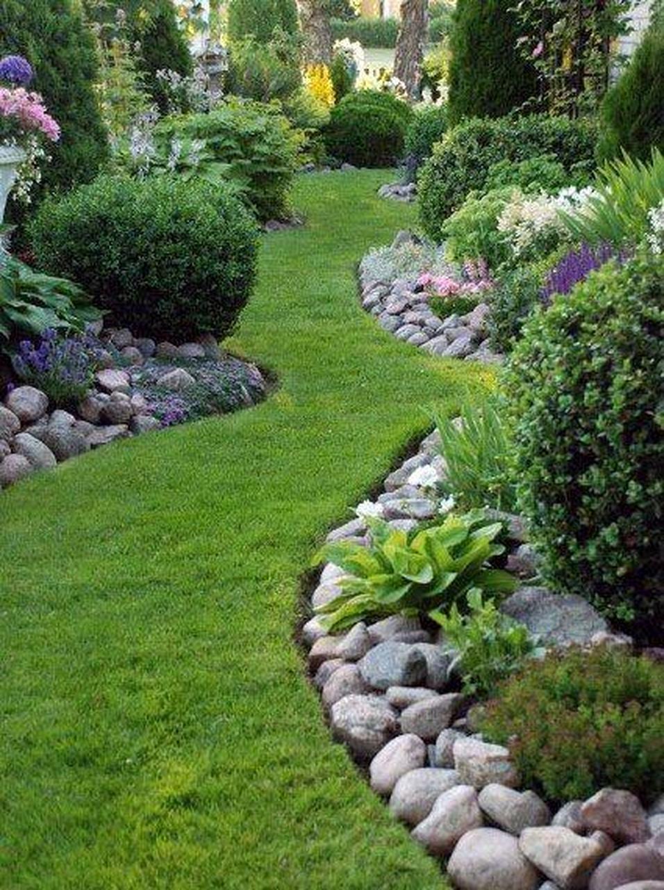 自然石花坛,让庭院多些堆砌之美