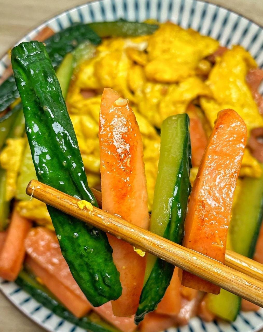 黄瓜炒火腿  #奇趣美食嘉年华