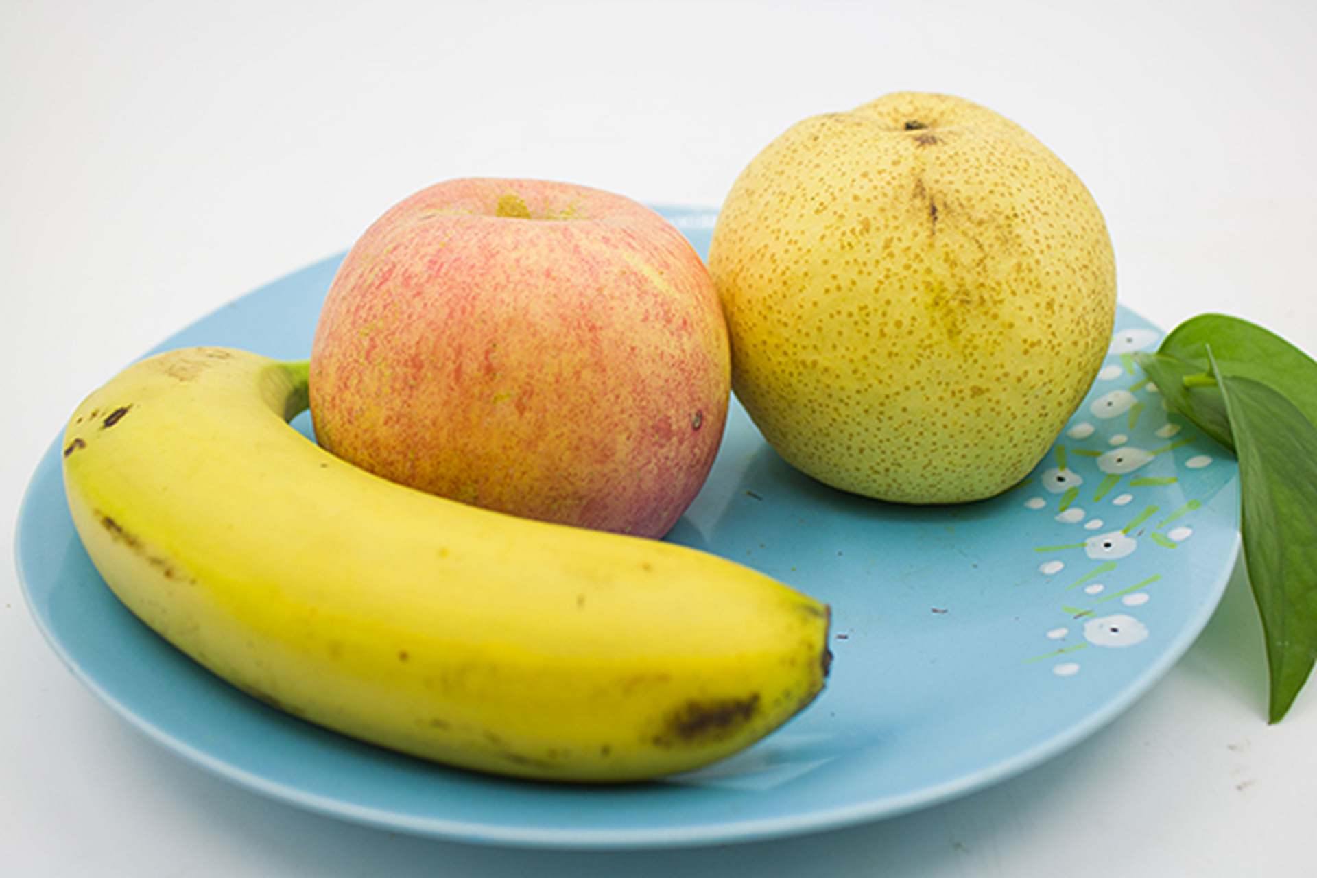 6种有利于肝脏健康的食物:蘑菇,木耳,荠菜,空心菜,胡萝卜,西红柿,肝不