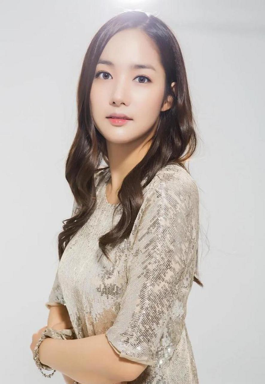 朴敏英,性感靓丽的动人美女,神仙颜值,女神范十足