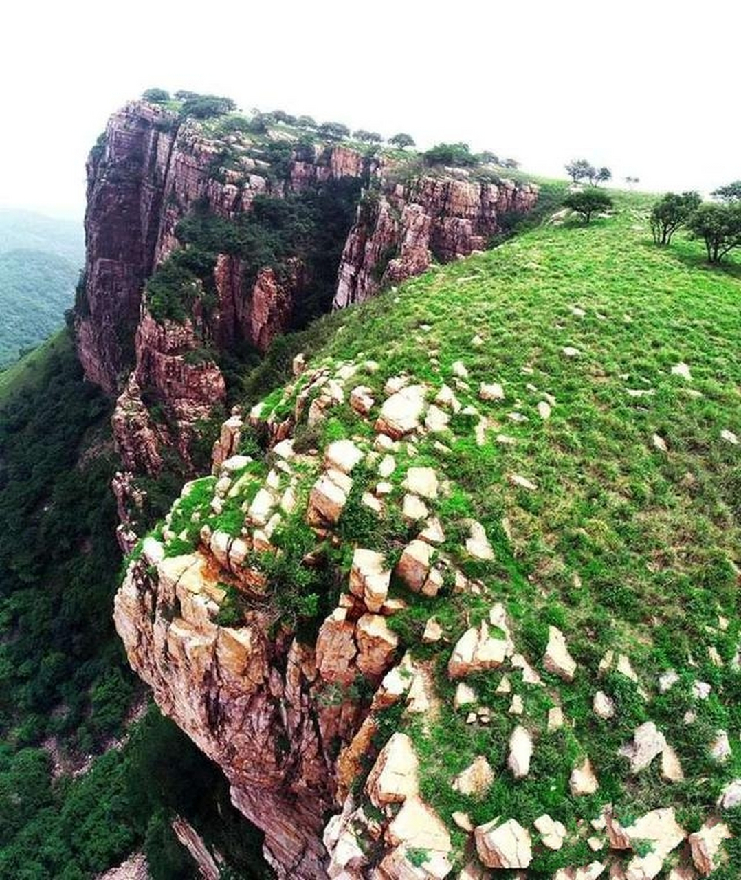 山西红石崖风景区图片