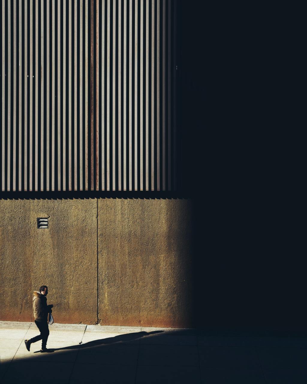 complacency is the enemy of study.  学习的敌人是自己的满足.