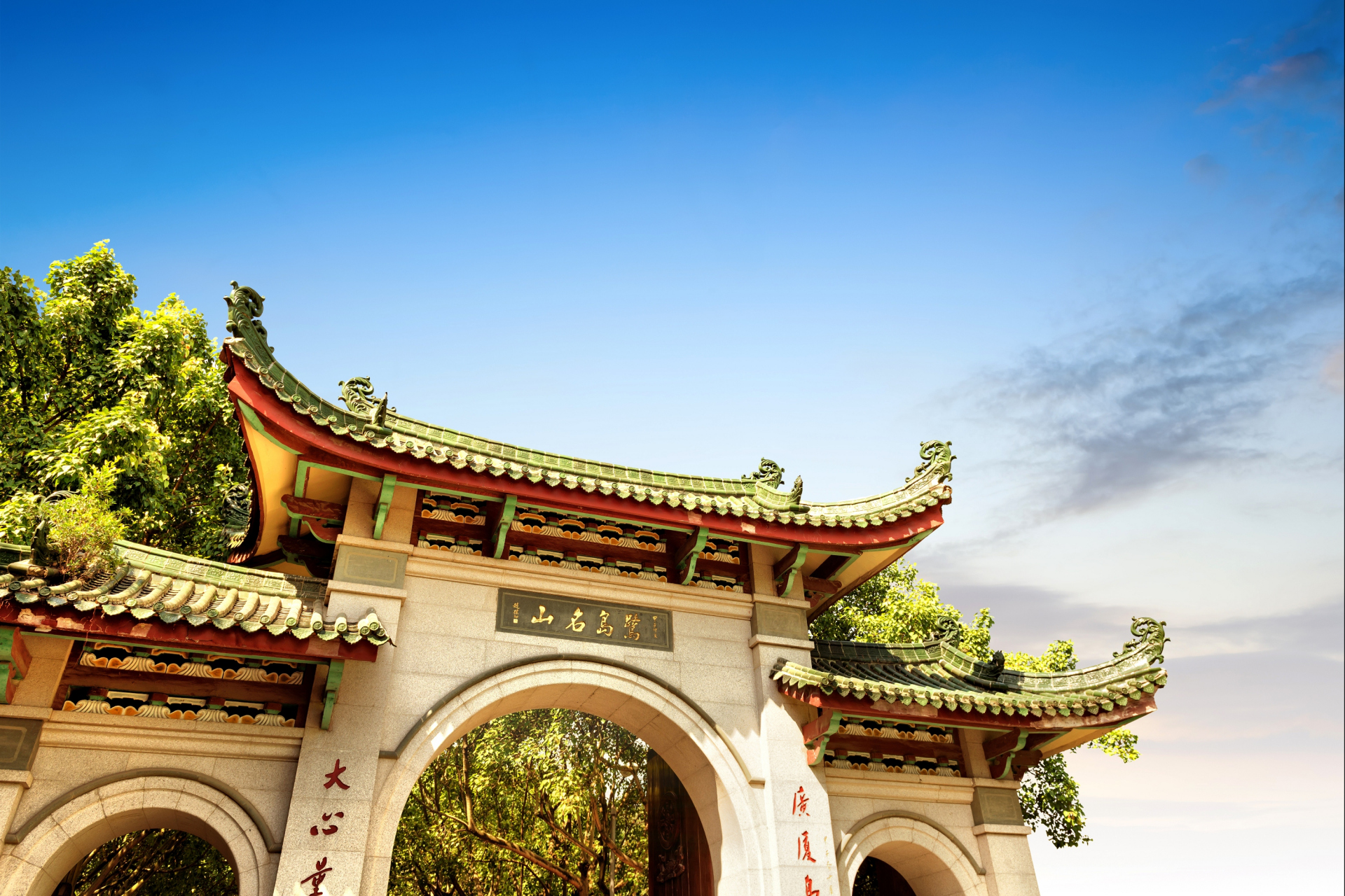 厦门南普陀寺,是厦门著名的佛教胜地.