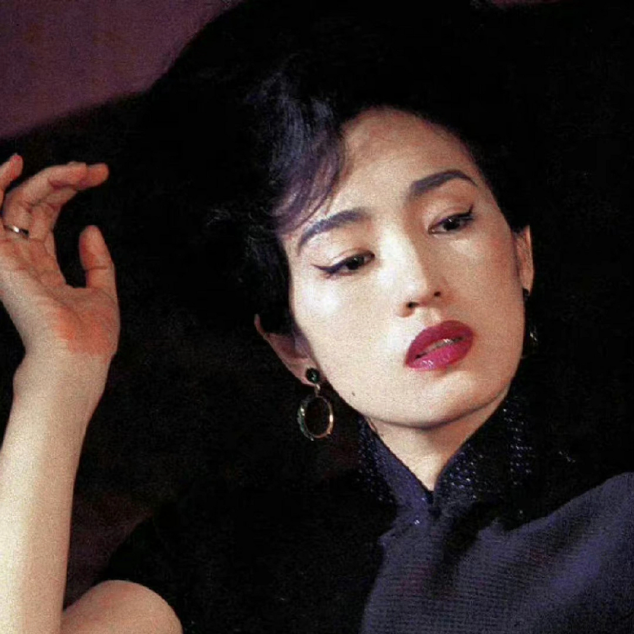 这几个图片给你看 能get到巩俐的美了呢? #巩俐