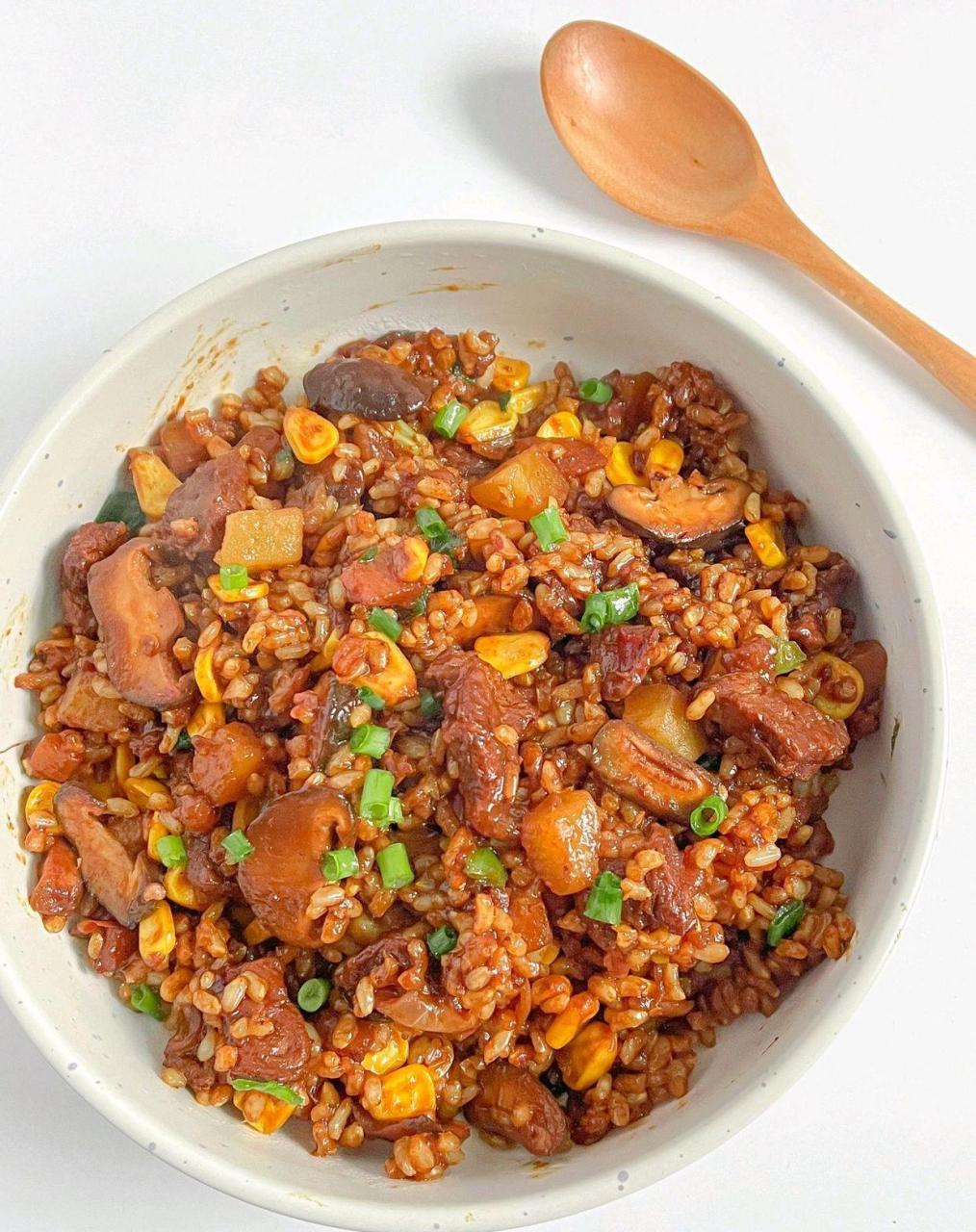 分享999道减脂餐不重样|第1天牛肉土豆焖饭|||7415准备材料: 牛肉