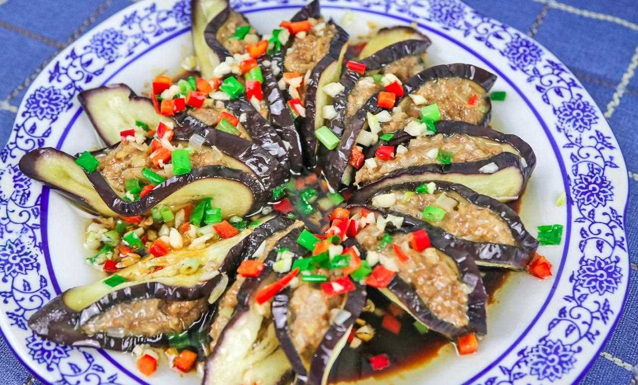 分享一道茄夹肉的家常做法,不炒不过油,营养又健康,做法简单,色香味俱