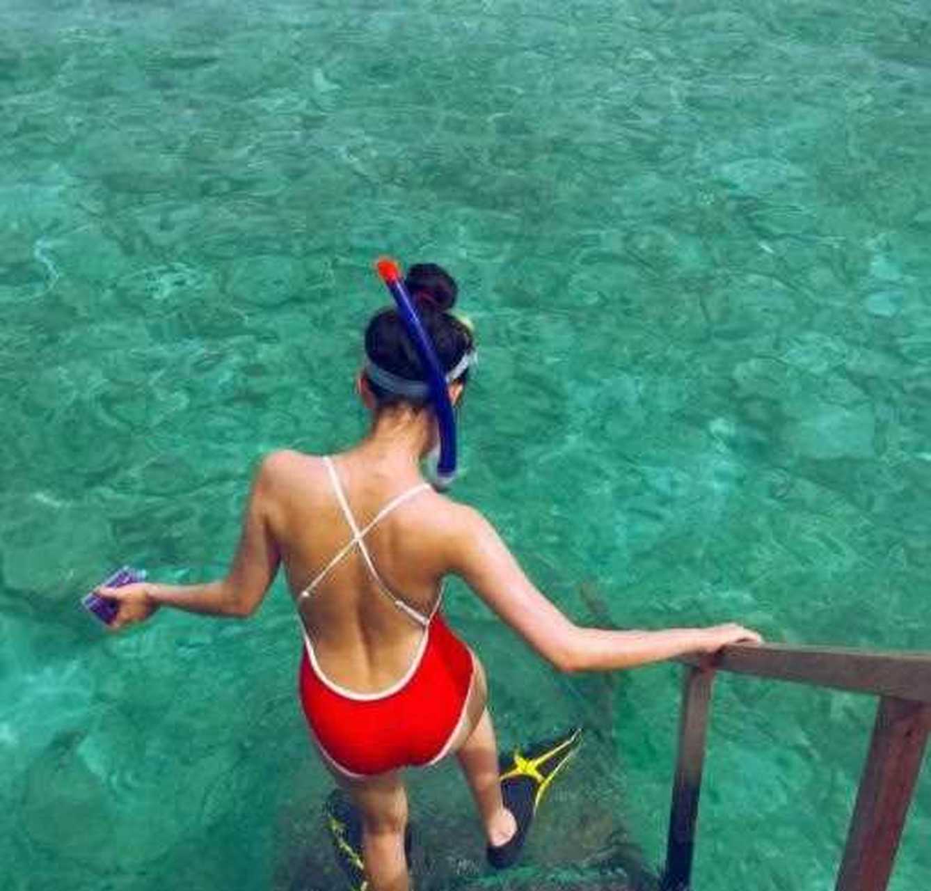 "7月28日,韩国女星朴孝敏在外网晒出了一组比基尼照片,被网友转发在