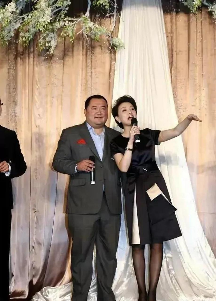 杨澜对老公的爱溢于言表!