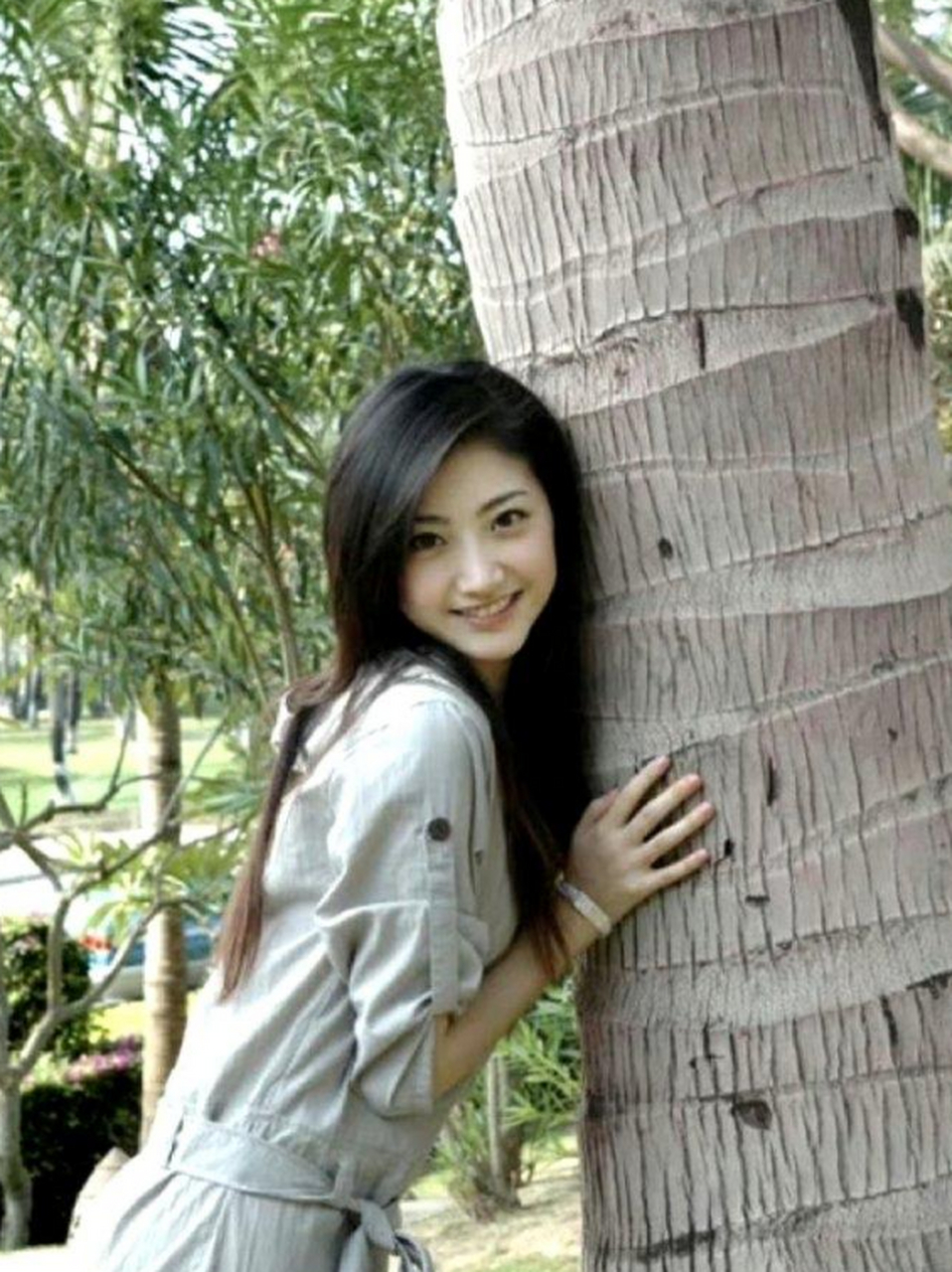 景甜大学时期旧照.