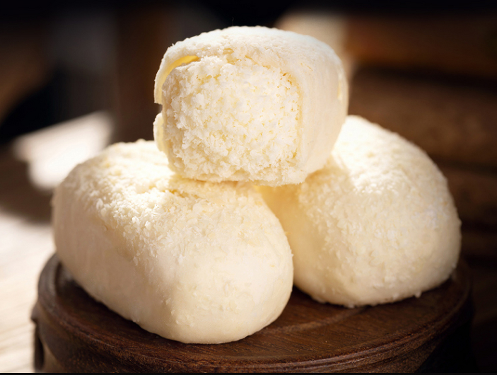 我国陕西西安古称"镐京","长安",是13朝古都,历史悠久,美食也众多