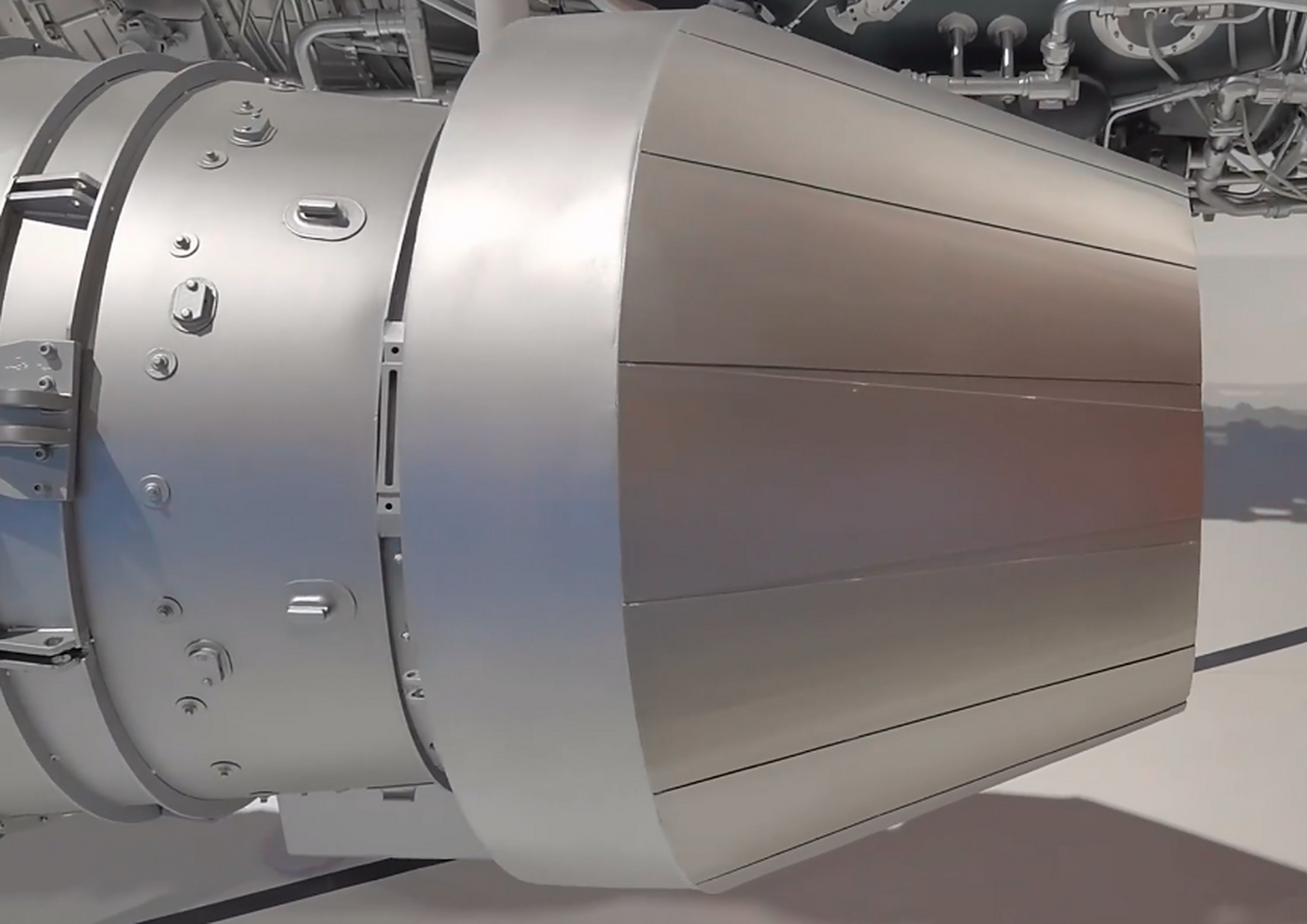 国产新一代推力矢量发动机现身航展,二元喷管首次现场演示  自2018年