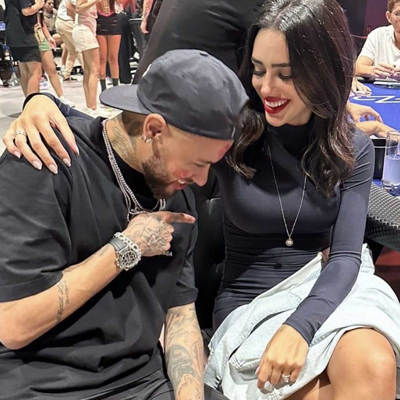 巴西只有大约27人叫做"mavie",这是内马尔和布鲁娜·比安卡迪选择给