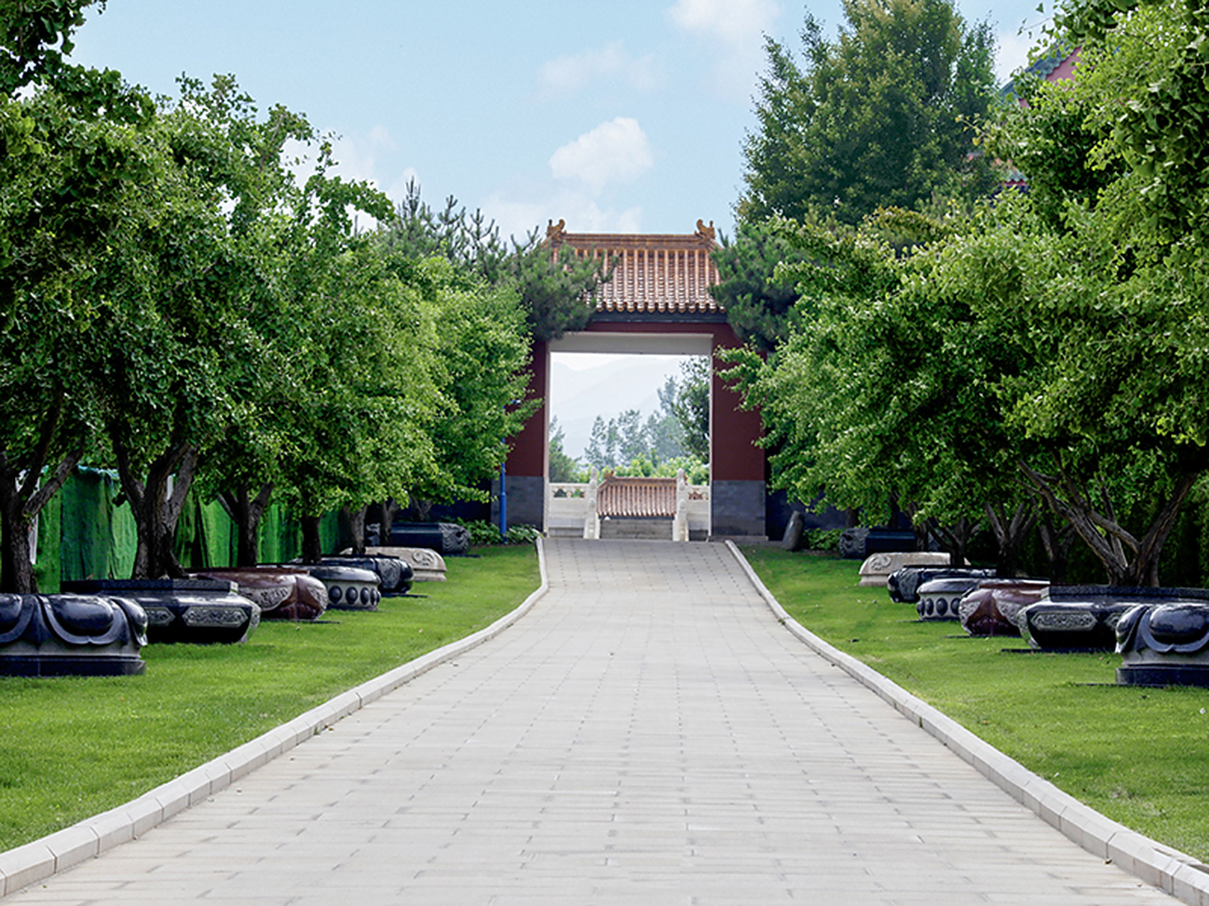 昌平高性价比陵园推荐,天寿陵园立碑价格详情  天寿陵园获得紫钻陵园