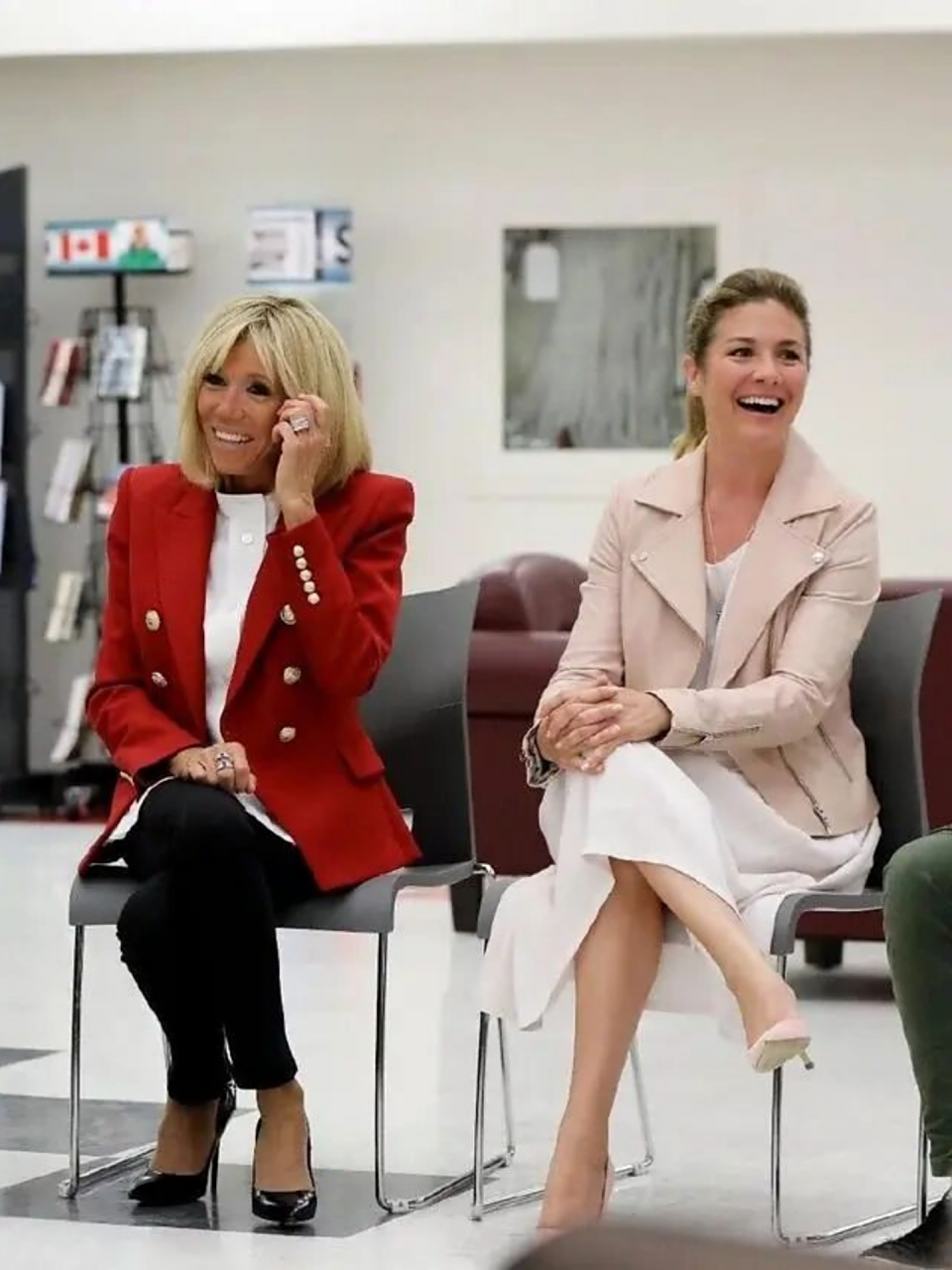 第一夫人穿搭拿大苏菲的裙装造型  今天是加拿大总理特鲁多的夫人苏菲