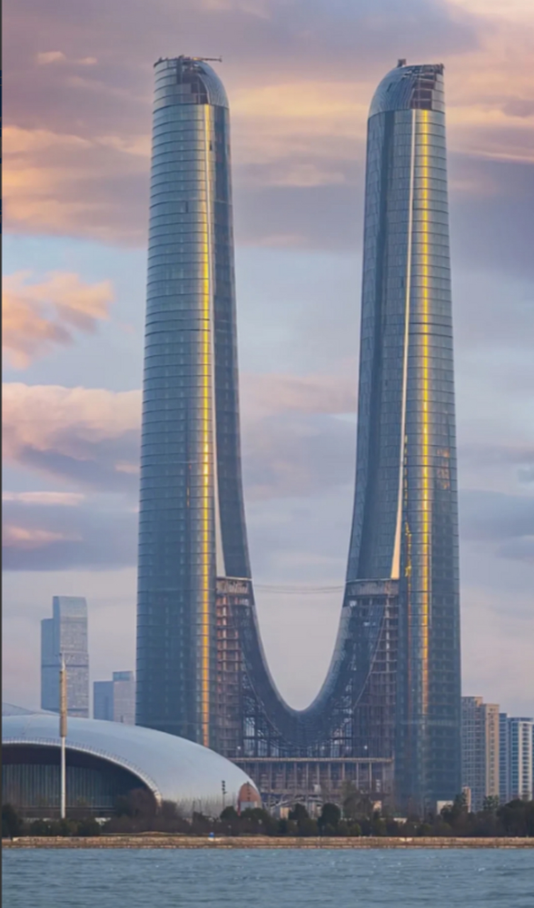 这个角度看杭州第一高楼——杭州之门确实霸气!