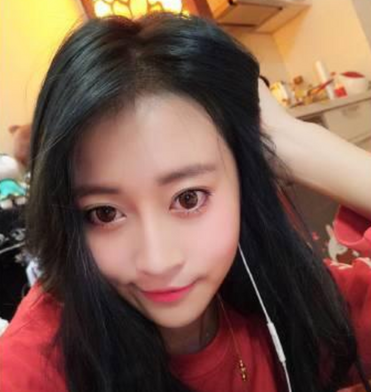 在《巴啦啦小魔仙》中扮演美琪的女演员孙侨潞因为心梗去世了,很多