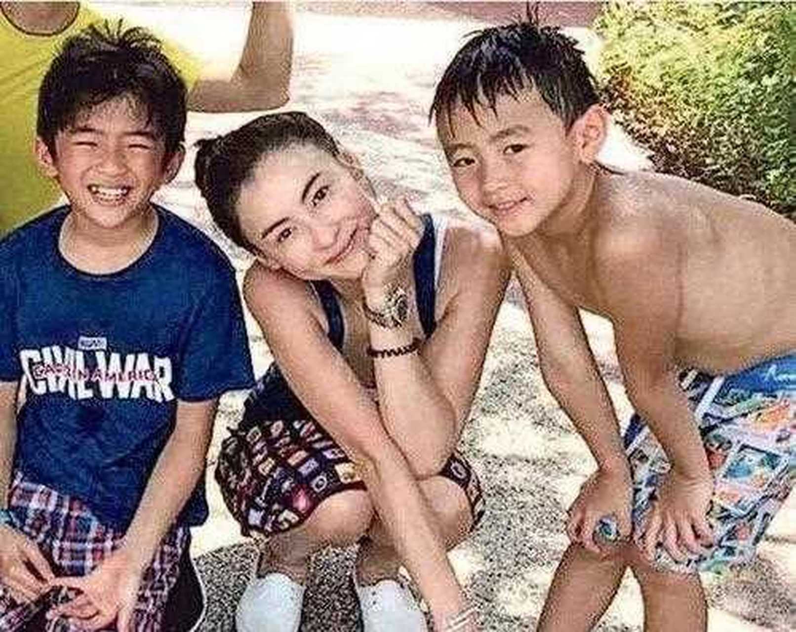 谢霆锋大儿子谢振轩在接受采访时被问到:爸爸会给多少生活费?