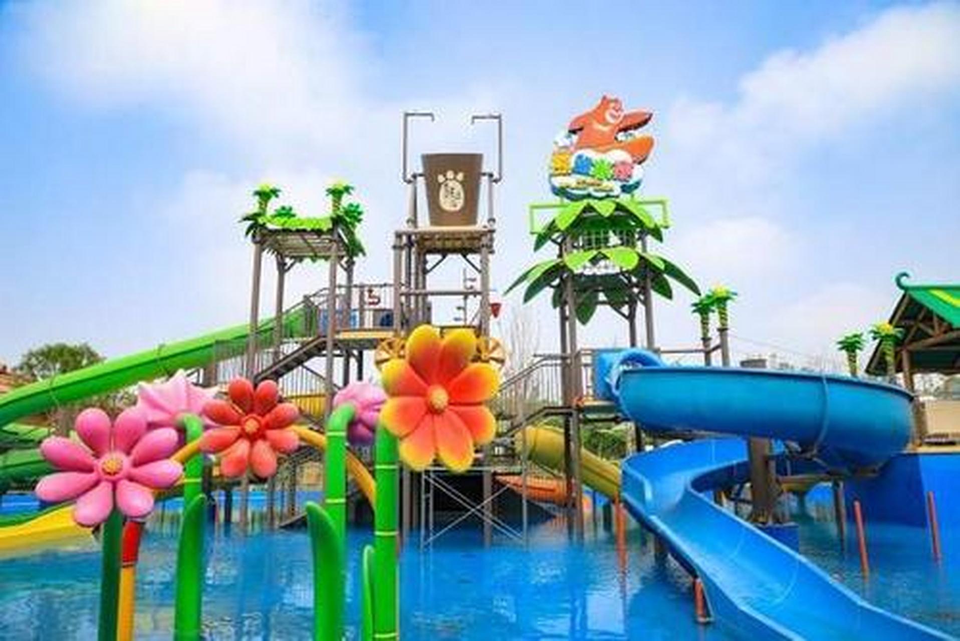 天津方特欢乐世界——萌熊乐园,滑梯,秋千,平衡吊桥,冒险岛等近10个