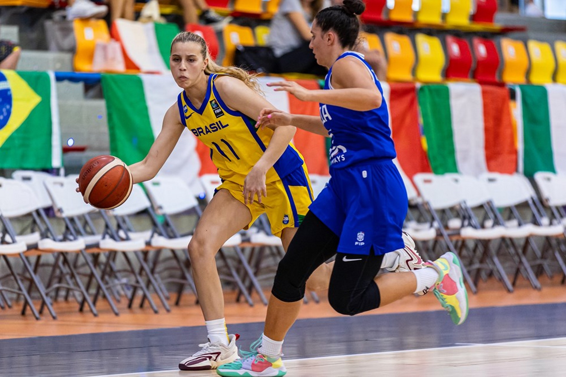 u19女篮世界杯-意大利女篮战胜巴西女篮排名小组第3  北京时间7月18日