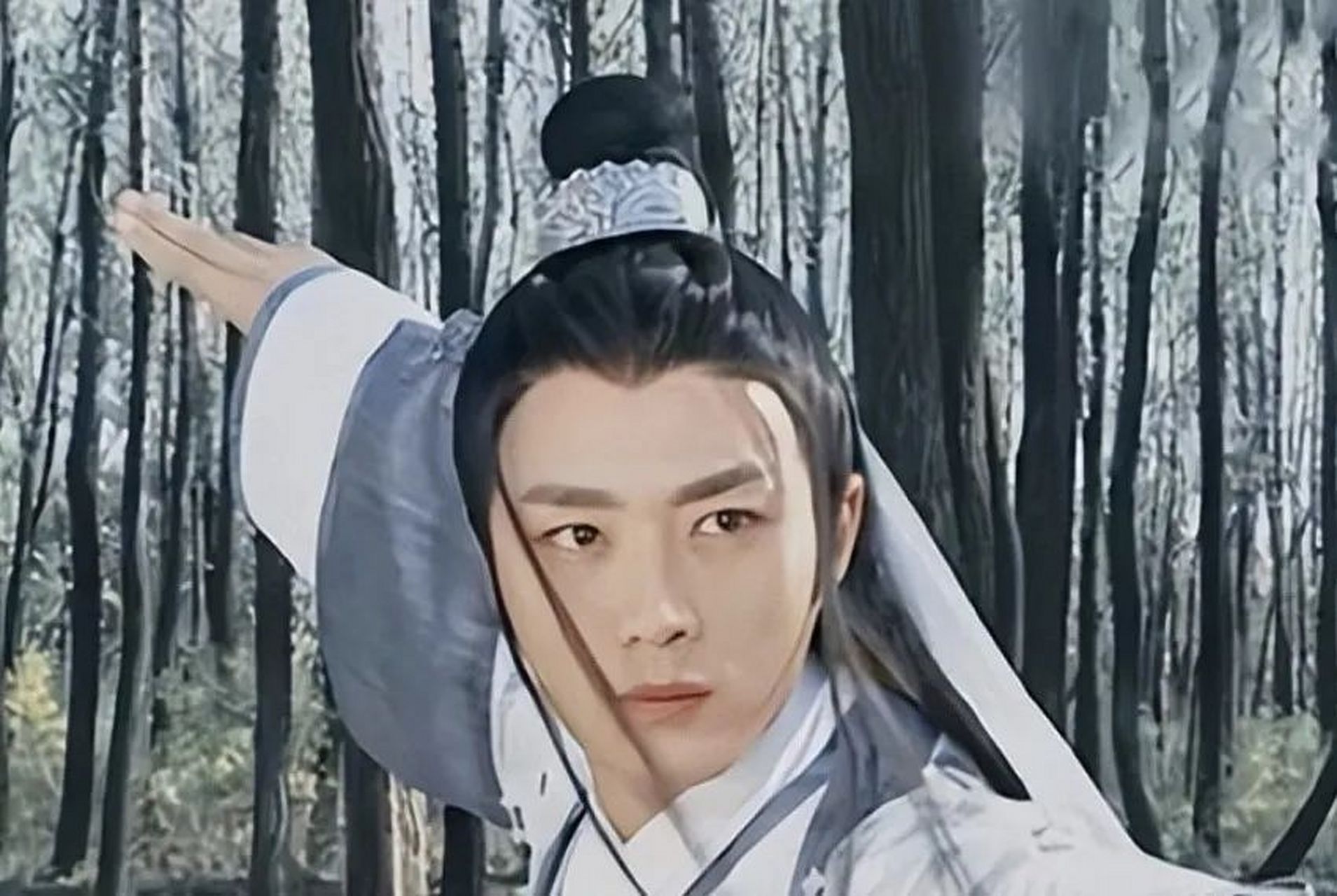 被"岁月磨灭"的明星之沈晓海  沈晓海年轻时是标准的古风帅哥,剑眉星