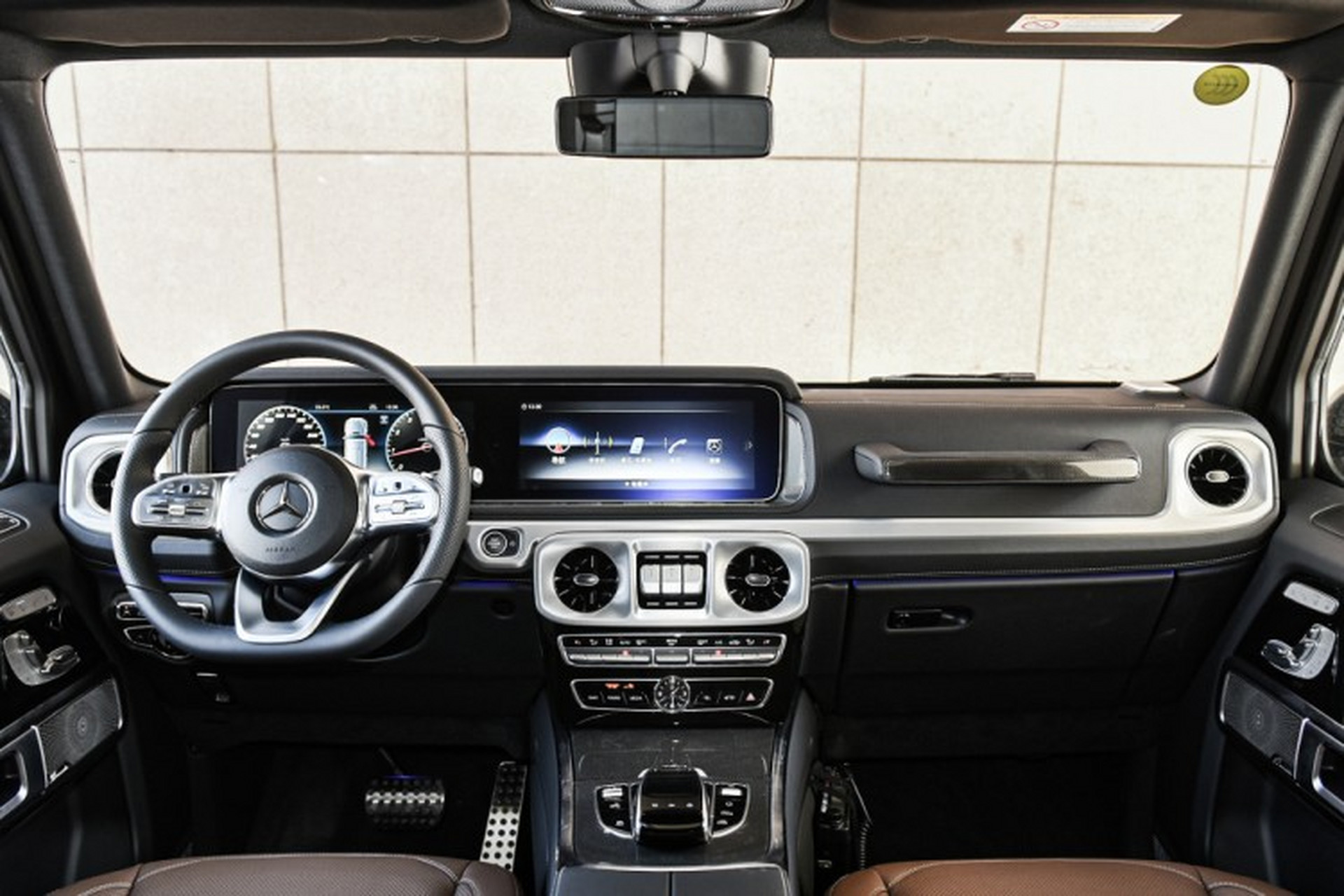 0t直列四缸发动机的奔驰g350车型就进入了停售状态(指导价146.