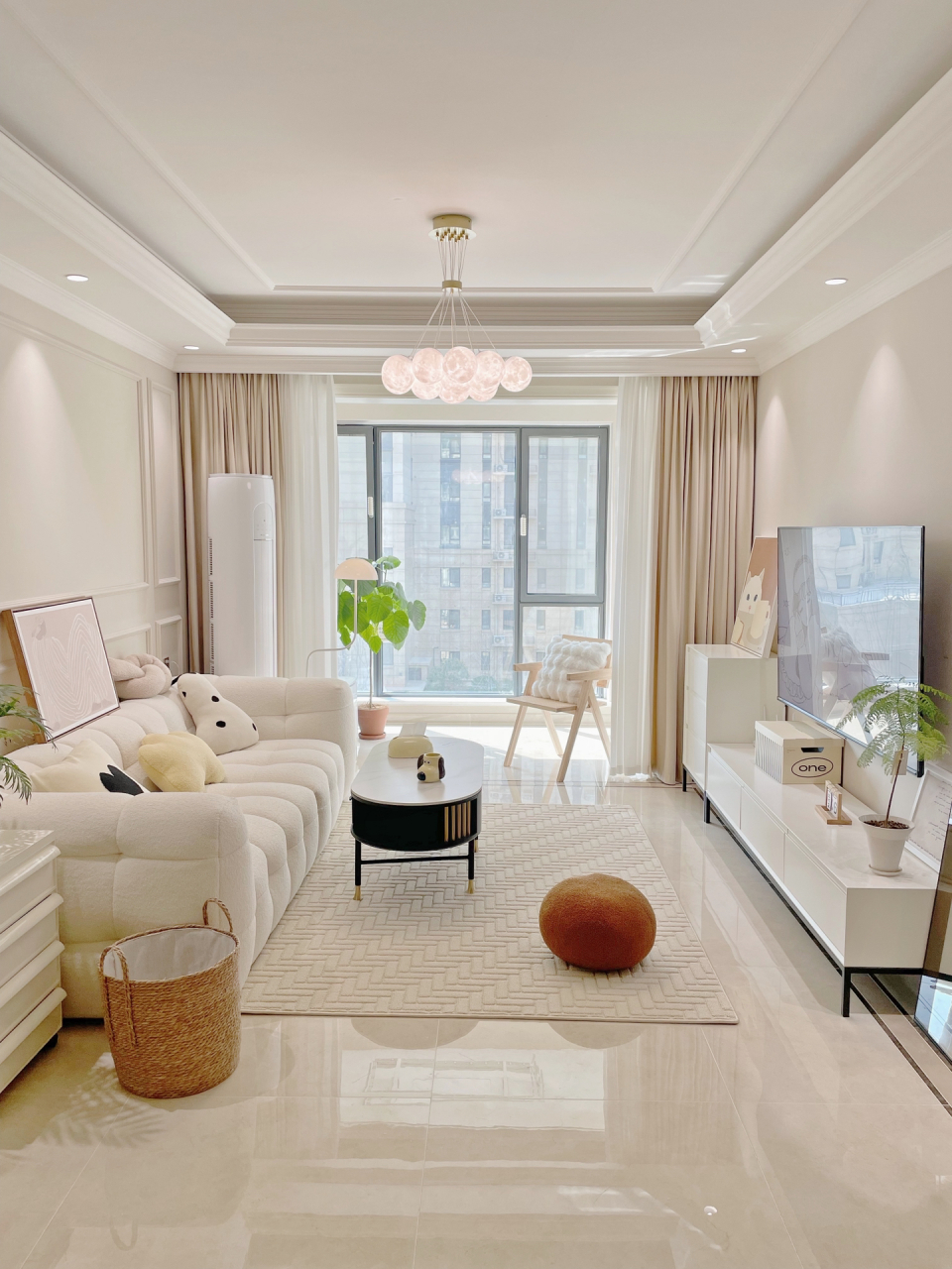 建面89平套内65平 精装房 硬装3万 简约奶油风 普普通通的装修也可以