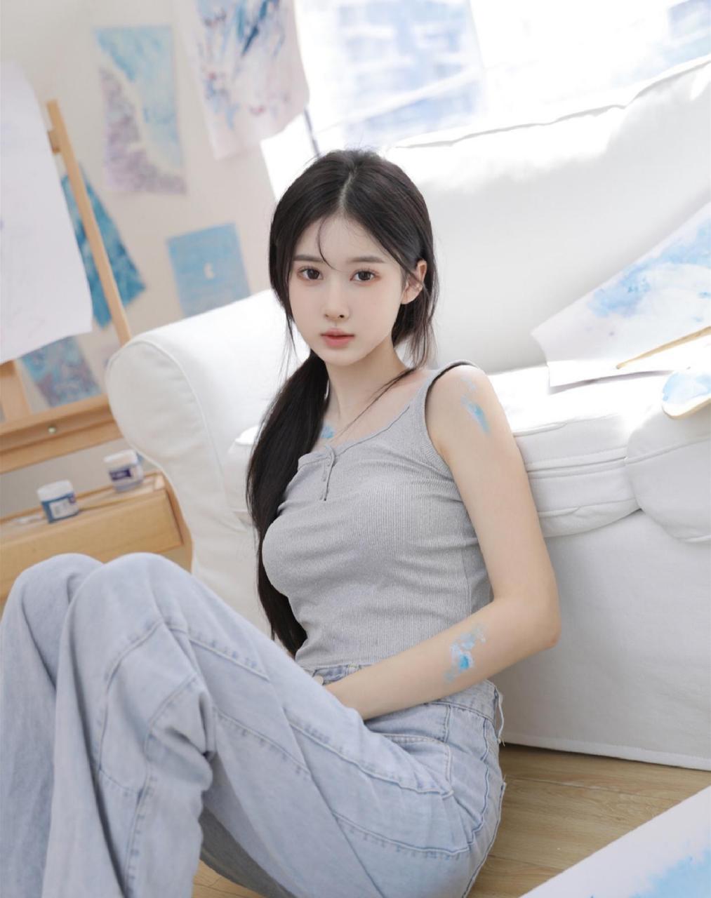 黑长直长发,真的好显清纯