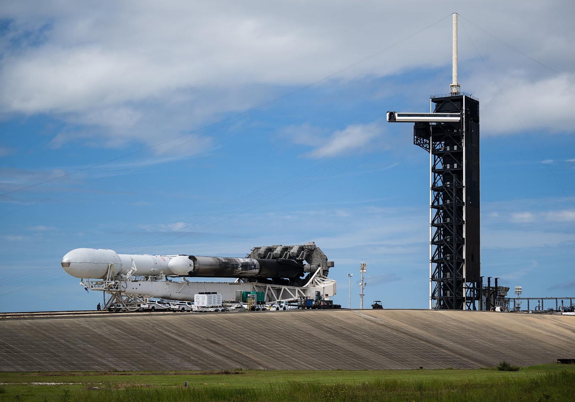 spacex重型猎鹰，spacex重型猎鹰火箭发射第五次发射最新消息