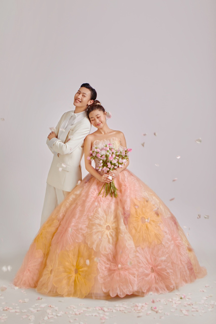 粉粉嫩嫩的网红婚纱照94 安利给全网要拍婚纱照的集美96 真的太