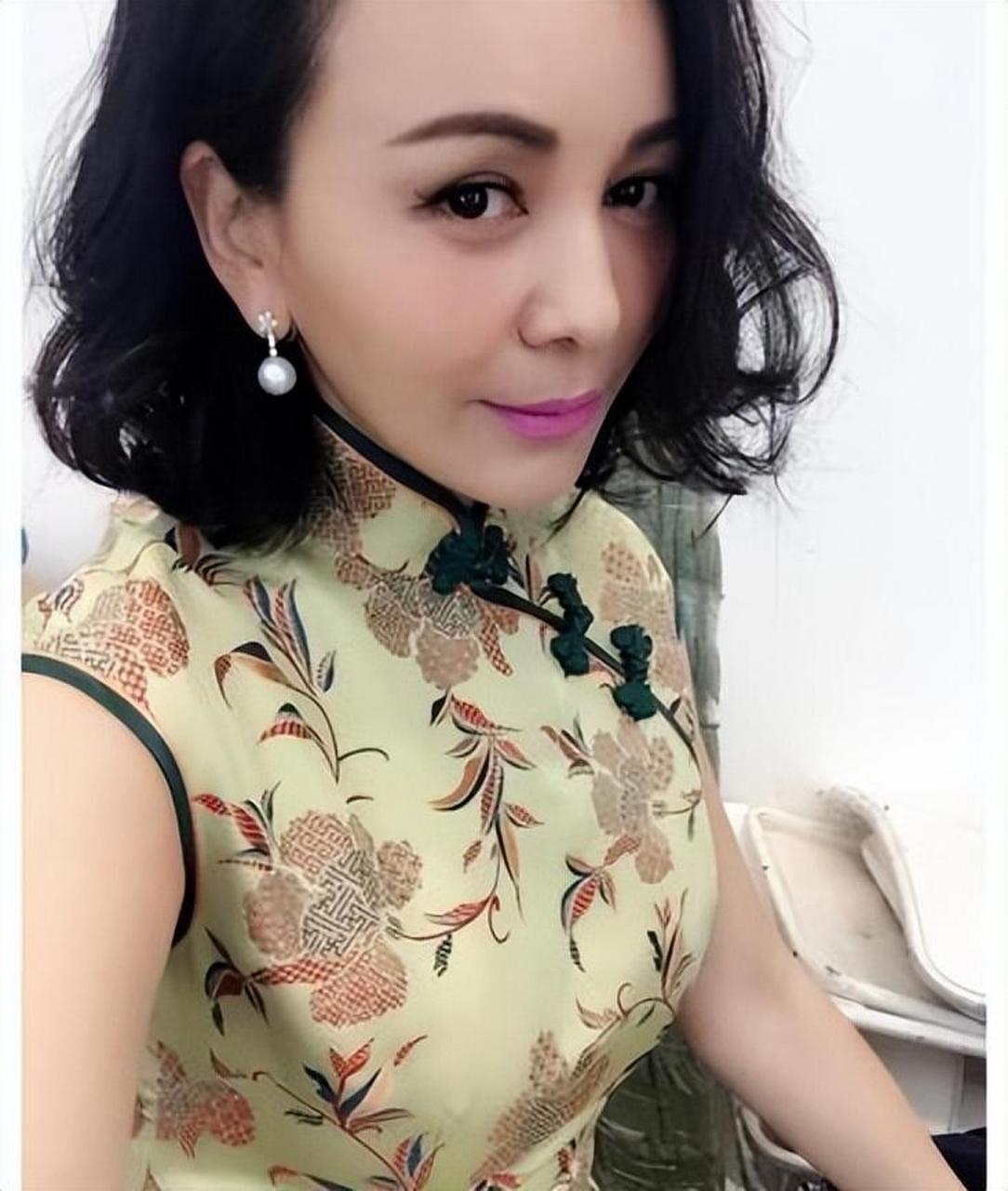 王琳在《情深深雨濛濛》中饰演的恶毒女人"雪姨"深入