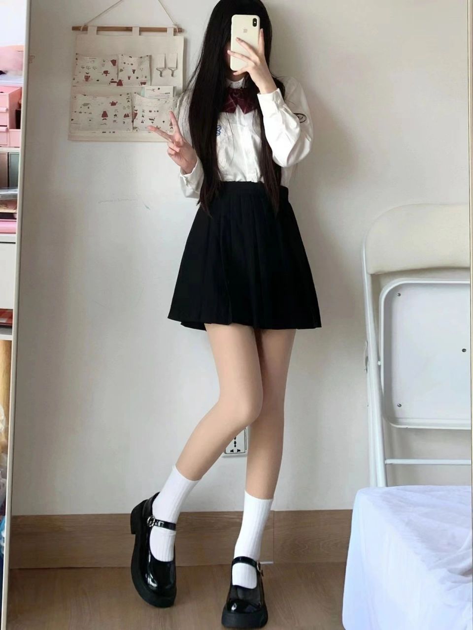 下班路上遇到自然的光腿神器 乘地铁时问小姐姐要的,远距离以为她没穿