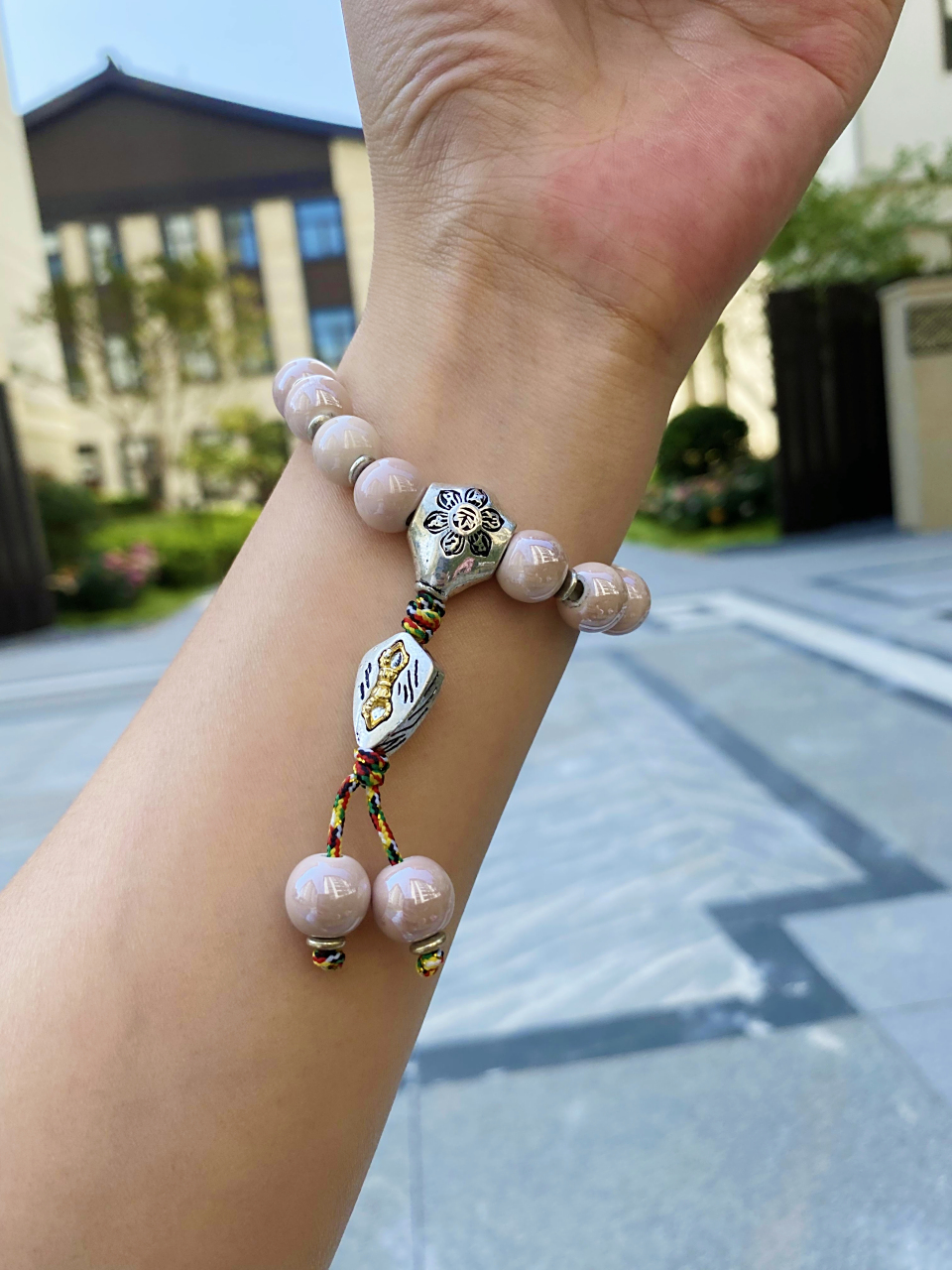 根本无法拒绝的雍和宫马卡龙粉色香灰瓷手串 #手串# #雍和宫手串