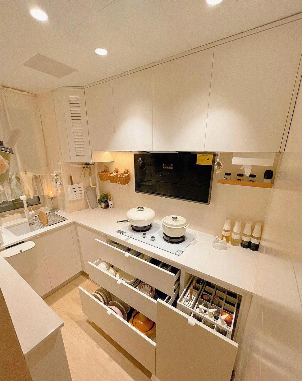 好后悔厨房没按这个做 家人们厨房的柜子分为吊柜和地柜 吊柜没啥可说