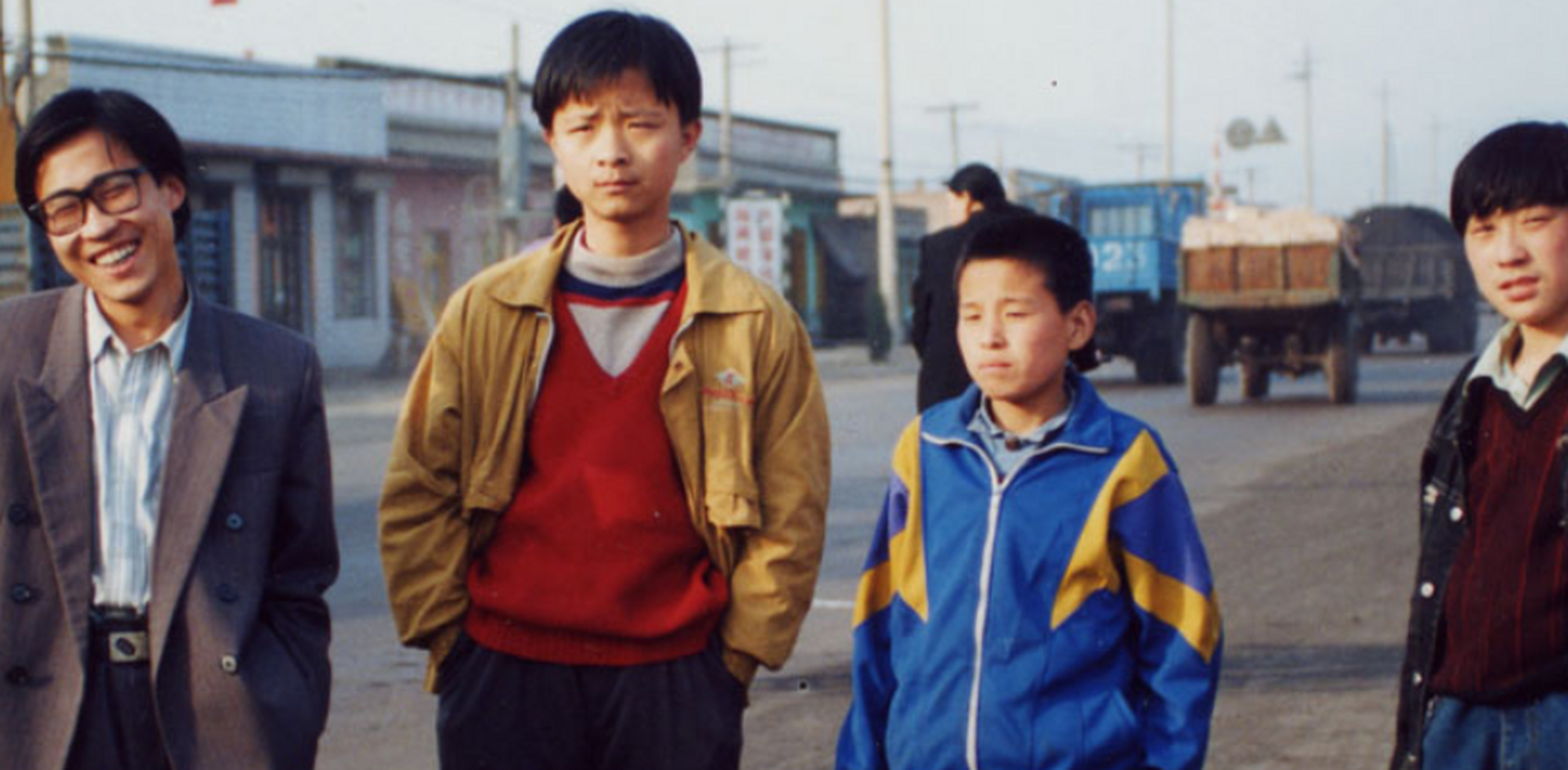 本片由贾樟柯执导,王宏伟,郝鸿建,左雯璐领衔主演,讲述了生活在中部某