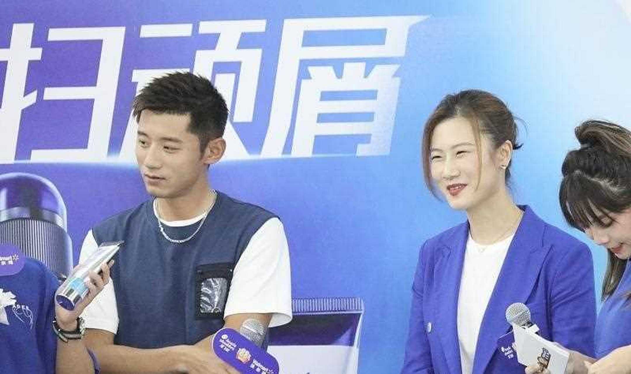 丁宁张继科罕见同框,丁宁大变样好美艳7日,张继科和丁宁空降深圳出席