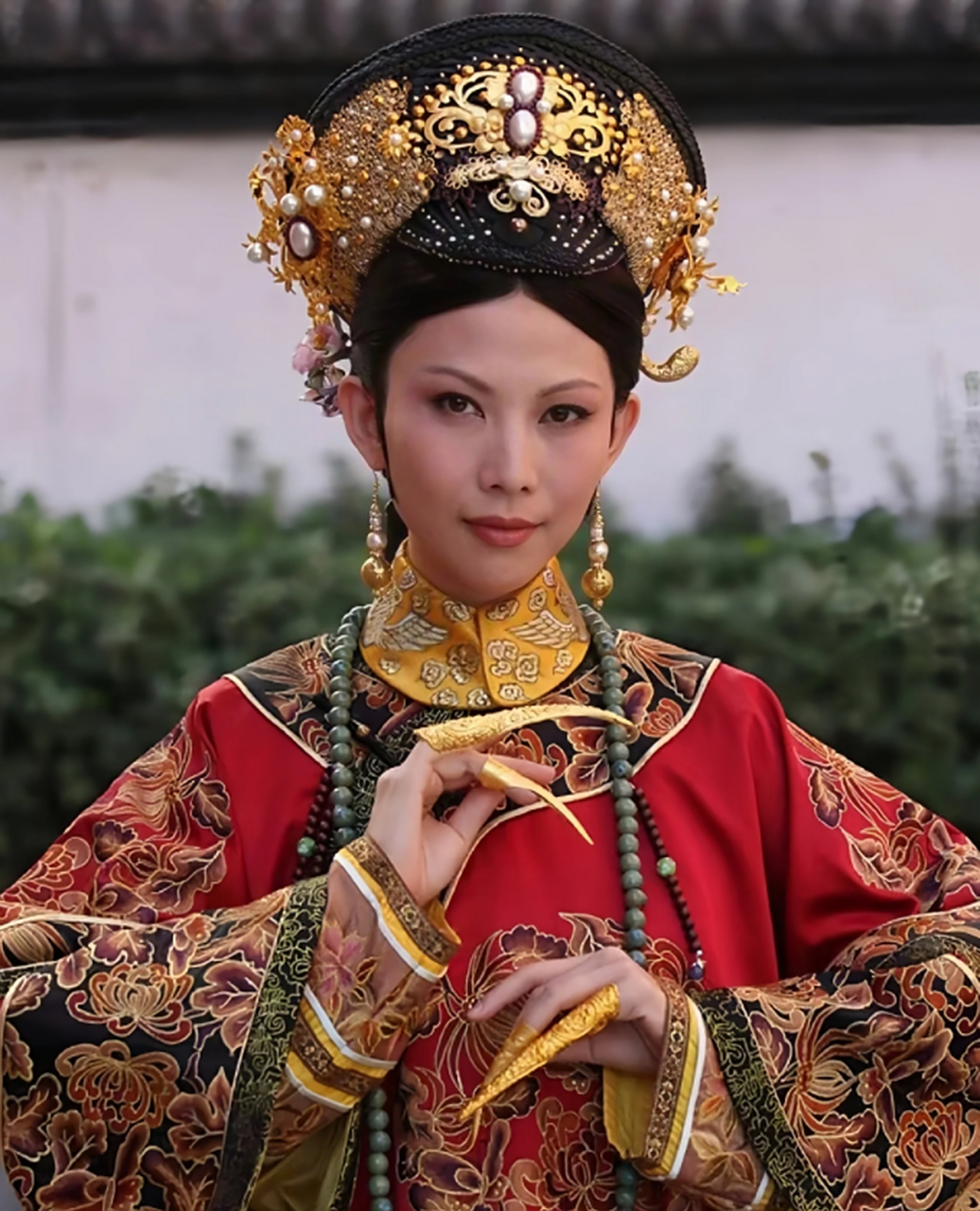 《甄嬛传》角色定妆照展示,各位娘娘长相独特 _ 扮演皇后,华妃和甄嬛