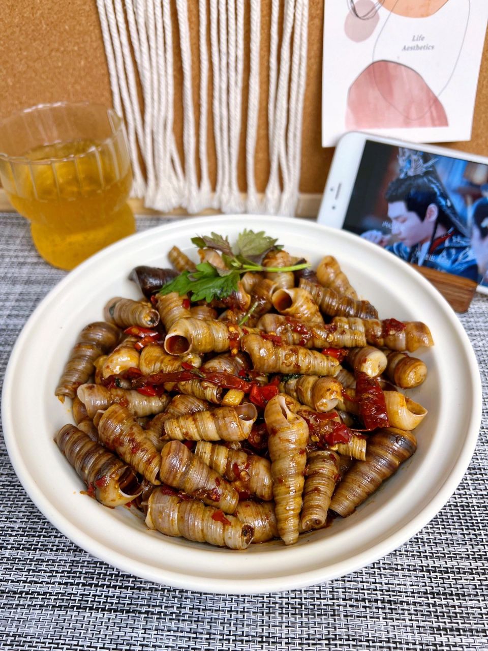 香辣钉螺,辣哭了,学会可以开店了,巨好吃 钉螺真的是便宜又好吃,辣哭