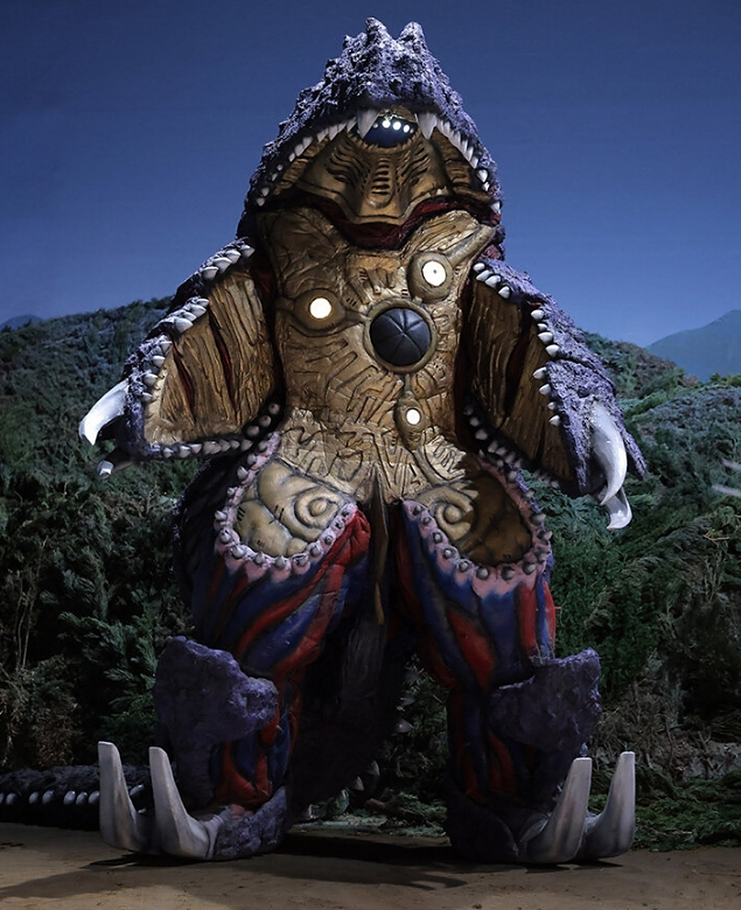 布莱泽奥特曼第十二集怪兽介绍——宇宙电磁怪兽盖巴尔.