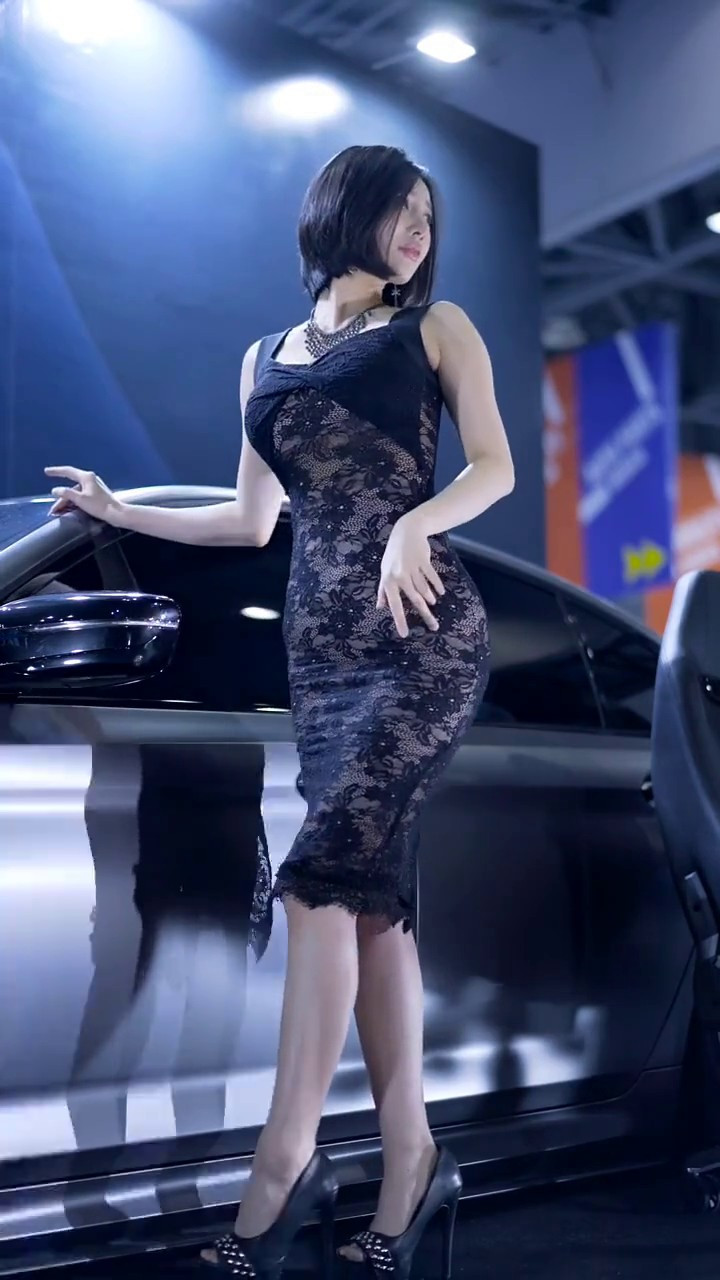 韩国车模# #宋姝儿# #丰满翘臀# #丰满美女