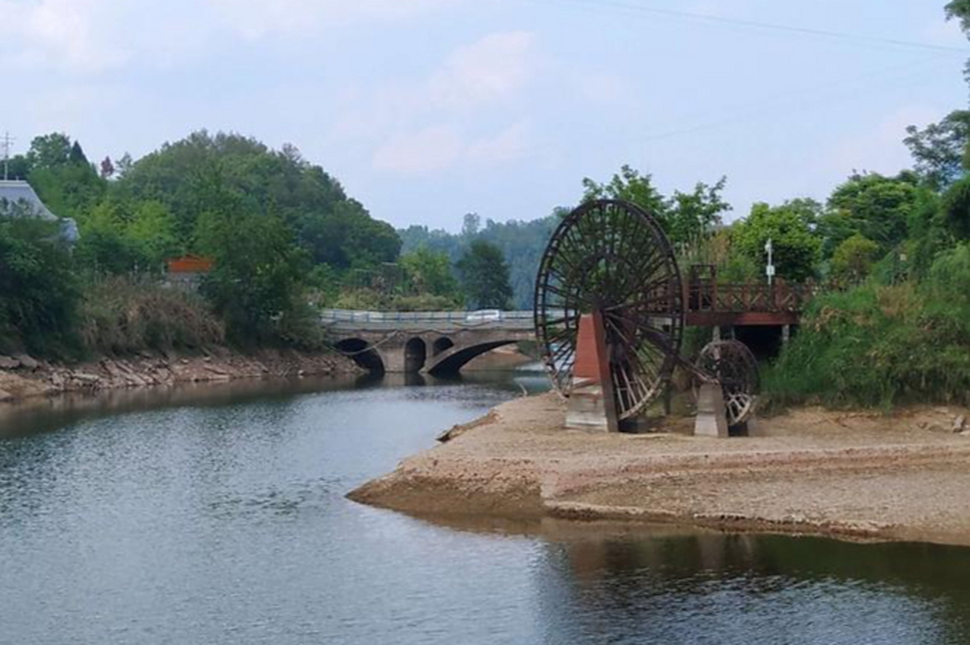 洋烈水乡,达州半小时"城市旅游圈"的明星景区,面积约6.8平方公里.